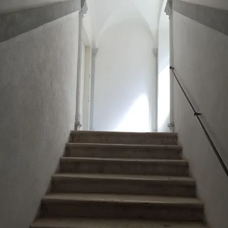 Palace Tartaglia Gæstehus 4*