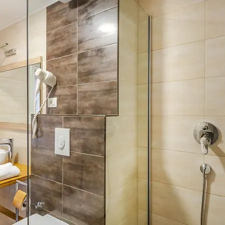 팰리스 타타글리아 게스트하우스