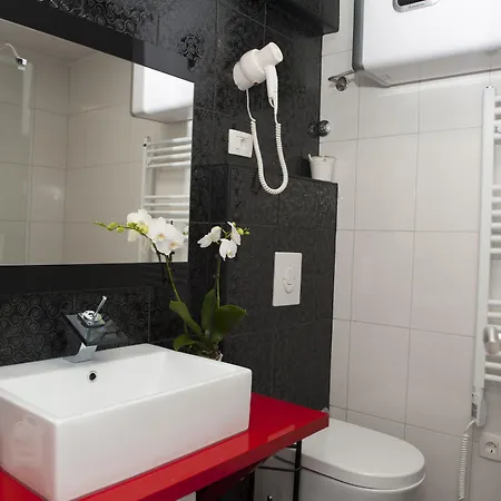 Palace Tartaglia Pensión